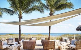 Stunning Studio Apartment Located At The Ritz Carlton-Key Biscayne