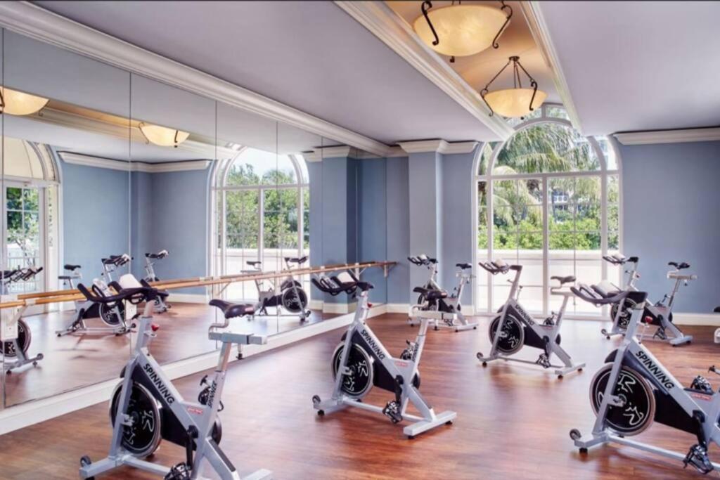 Stunning Studio Apartment Located At The Ritz Carlton-Key Biscayne Miami Exterior photo